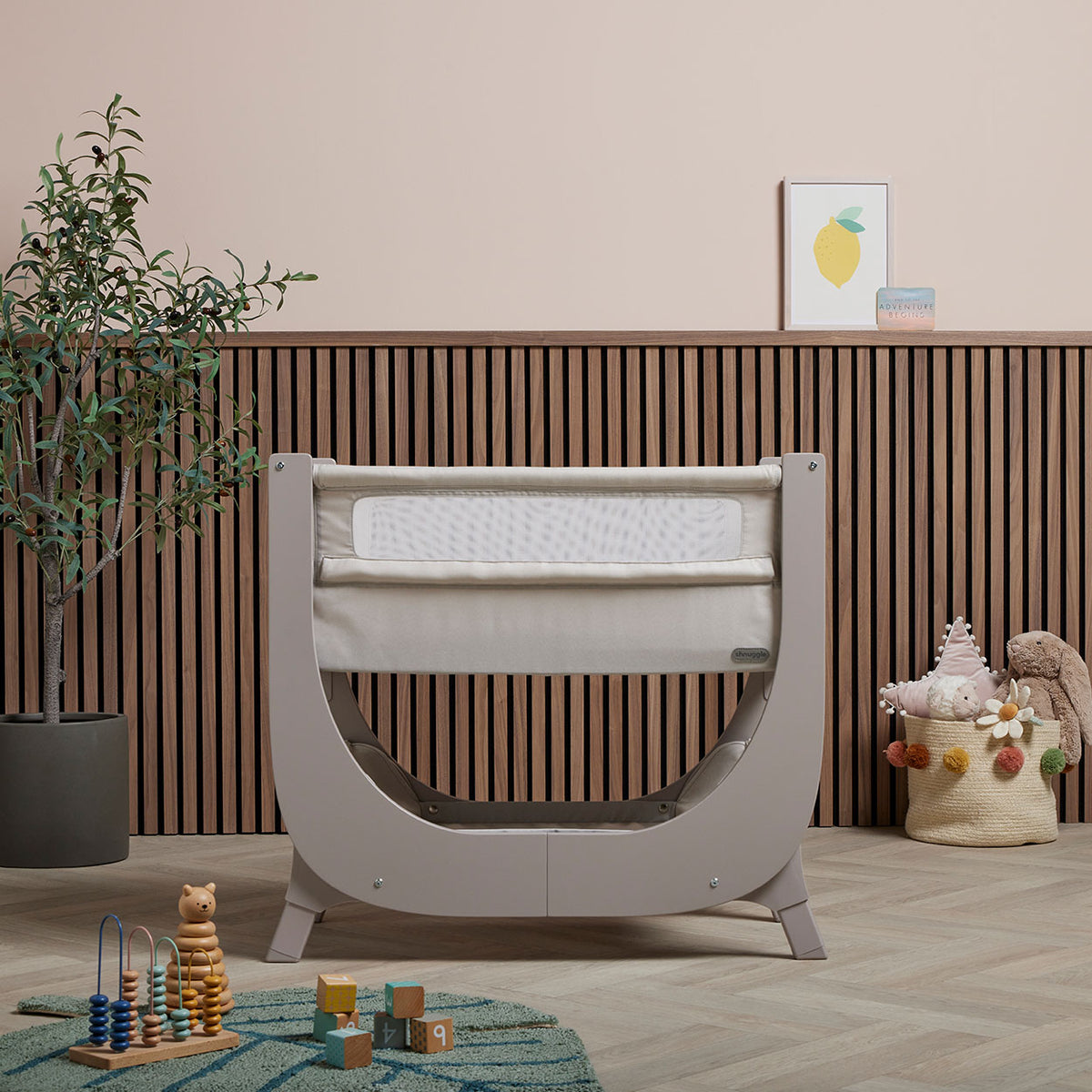 Shnuggle Air Lite Bedside Crib/Bassinet - Baby On The Move