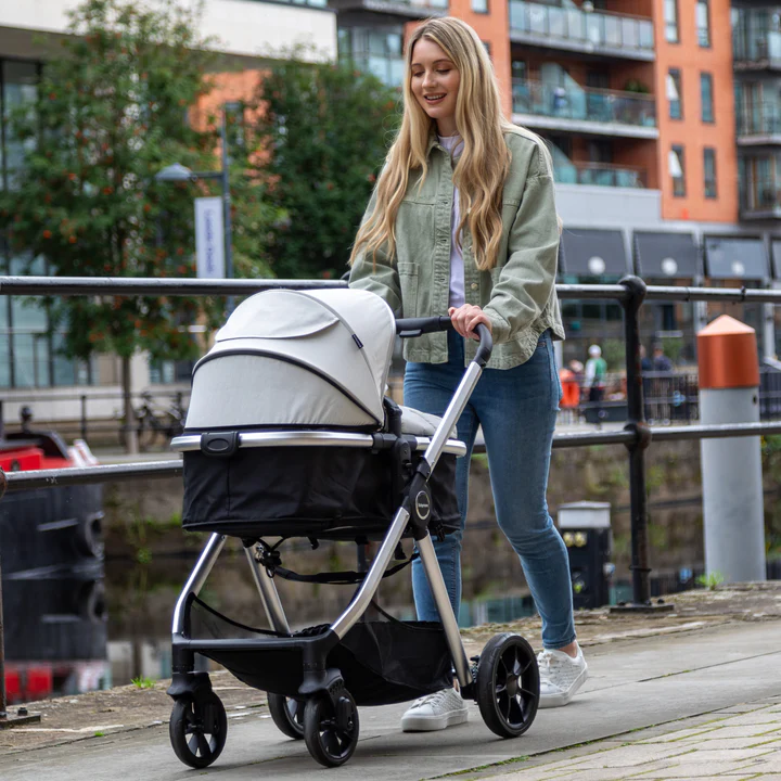 Best way to top clean a pushchair