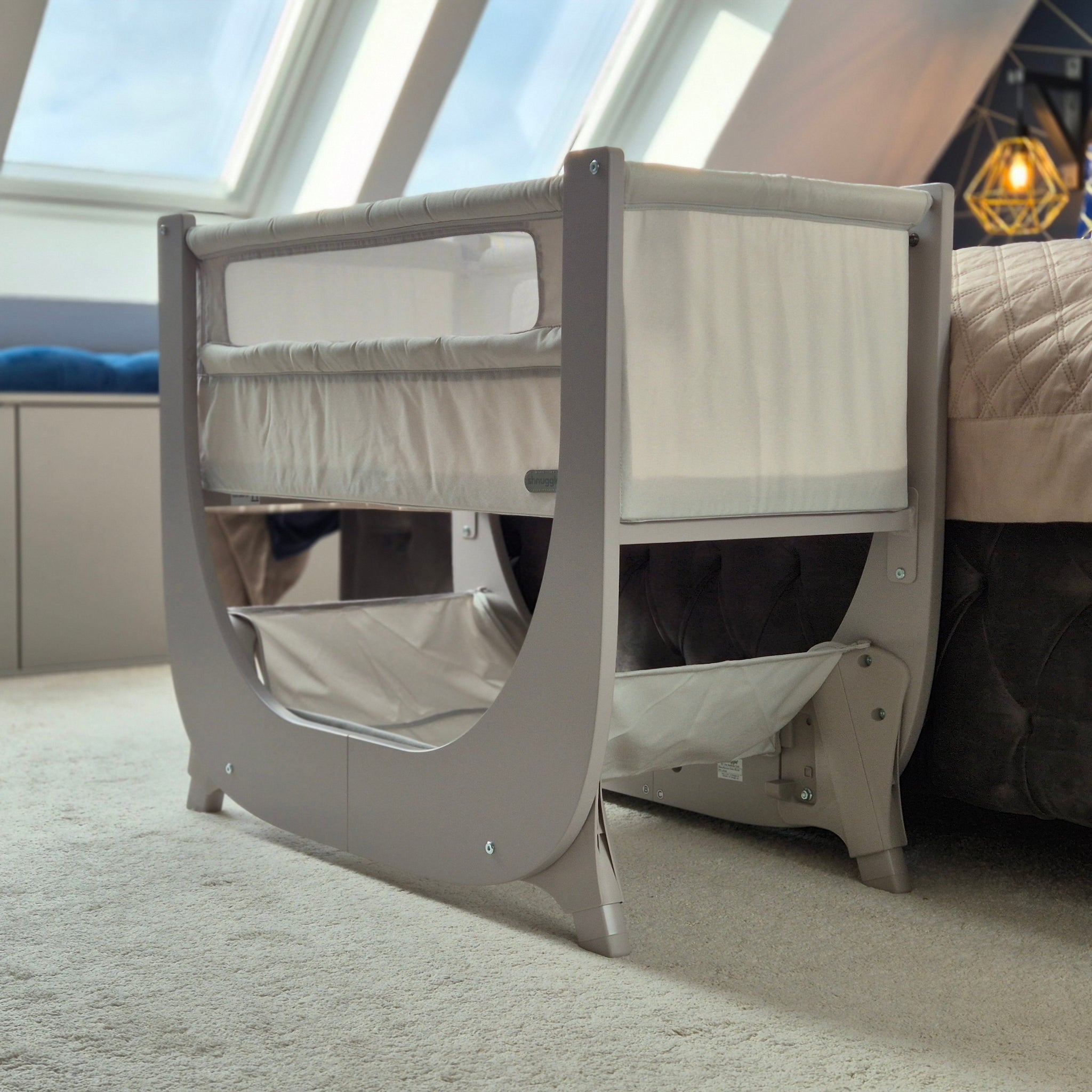 Shnuggle Air Lite Height Adjustable Next To Me Bedside Crib