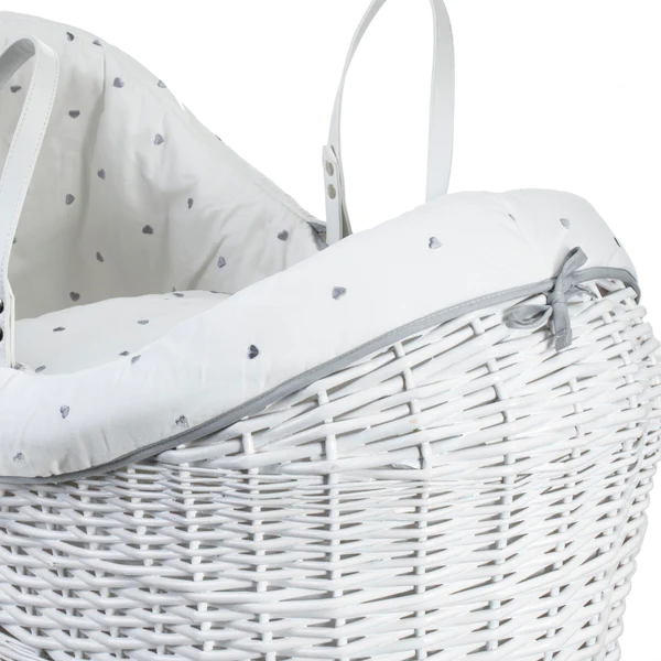 Love heart 2024 shaped moses basket