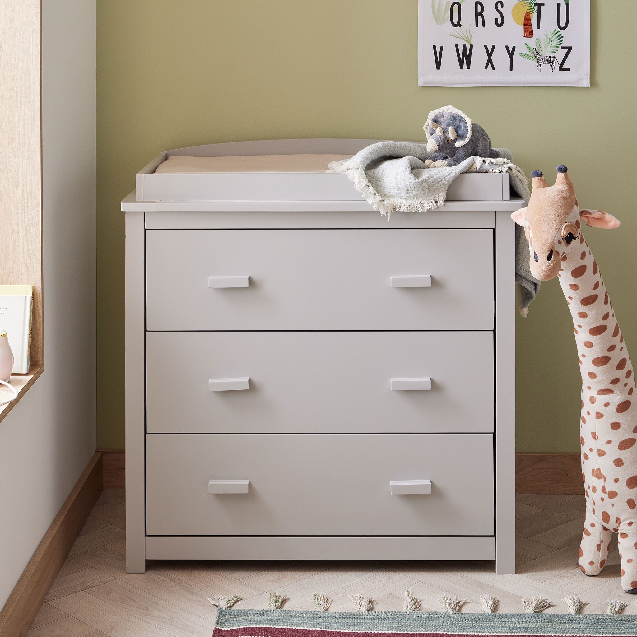 Babymore Universal Style Chest Drawers Nursery Changing Unit